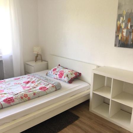 Mayen, Im Mohren, Privatzimmer Nr1, Waldrand, Nahe Nurburgring & Burg Eltz, Gemeinschaftsbad ภายนอก รูปภาพ